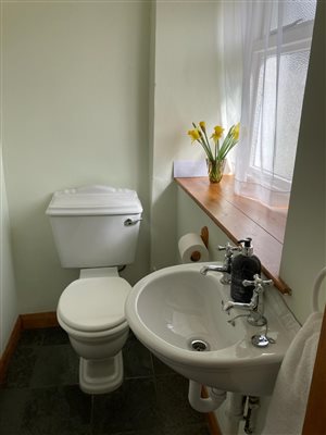 downstair cloakroom